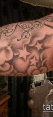 felhő tetoválás №557 - a minta exkluzív változata, amely sikeresen használható változtatásra és alkalmazásra, mint hold a felhőkben tetoválás