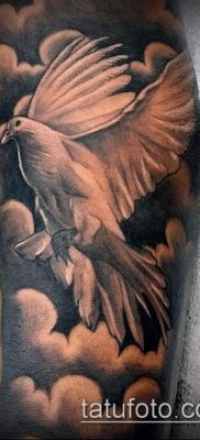 felhő tetoválás # 536 - a kép méltó változata, amely sikeresen használható felülvizsgálathoz és alkalmazáshoz, mint a hold tetoválása a felhőkben