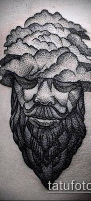 A 93 -as felhőtetoválás a minta hűvös változata, amely sikeresen használható a hold tetoválásaként a felhőkben történő feldolgozásra és alkalmazásra