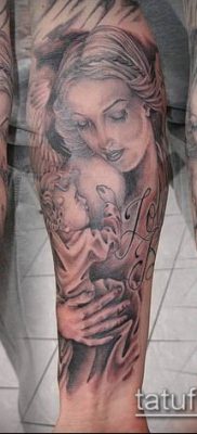 felhő tetoválás 50. szám - a minta hűvös változata, amely sikeresen használható a hold felhőkben történő átalakítására és tetoválásként történő alkalmazására