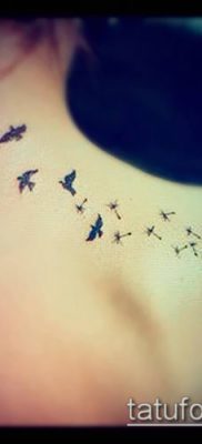 zdjęcie dmuchawca z ptakami (Dandelion Tatto) (wartość) - przykładowy rysunek - 010