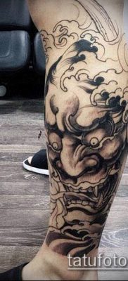 Az óceáni tetoválás # 269 a minta klassz változata, amely könnyen használható tenger hullám tetoválásként történő feldolgozására és alkalmazására