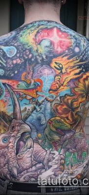 893 -as óceán tetoválás - a minta méltó változata, amelyet sikeresen lehet használni a feldolgozáshoz és a tetováláshoz óceánként körben