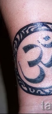 Fotó a tetoválásról OM 19