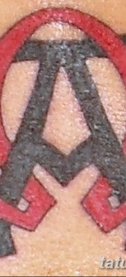 fotó az omega tetoválásról, 2017. 09. 12. №034 - omega tetoválás -