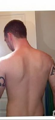 fotó az omega tetoválásról, 2017. 09. 12. №045 - omega tetoválás -