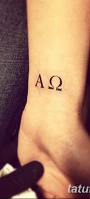 fotó az omega tetoválásról, 2017. 09. 12., №063 - omega tetoválás -