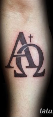 fotó az omega tetoválásról, 2017. 09. 12., №068 - omega tetoválás -