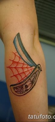 снимка на татуировка с опасна самобръсначка от 27.10.2017 г. №049 - татуировка с опасна самобръсначка -