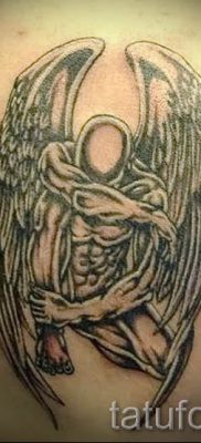 fotó egy bukott angyal tetoválásról a tetoválás jelentéséről szóló cikkhez - tatufoto.ru - 21