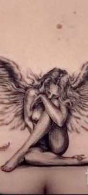 fotó egy bukott angyal tetoválásról a tetoválás jelentéséről szóló cikkhez - tatufoto.ru - 7