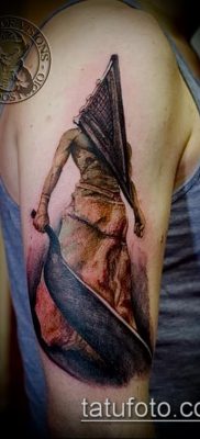 fotó hóhér tetoválásról (jelentése) - egy példa egy érdekes tetoválási rajzra - 032