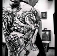 A pegazus tetoválás jelentése 8