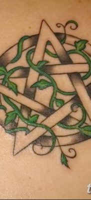fotó egy pentacle tetoválásról, 2018. 06. 20. №043 - tetováló pentacle -
