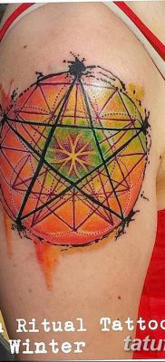 fotó egy pentacle tetoválásról, 2018. 06. 20. №049 - tetováló pentacle -