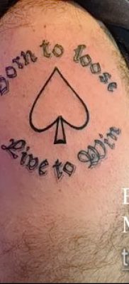 Fotó az ásó tetoválásról - példa - 29052017 - példa - 055 ásó tetoválás