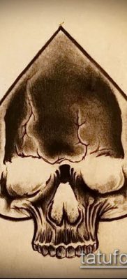 Fotó az ásó tetoválásról - példa - 29052017 - példa - 062 ásó tetoválás
