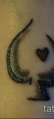 Fotó az ásó tetoválásról - példa - 29052017 - példa - 065 ásó tetoválás