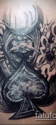 fotó tetováló ász ásóról (tetoválás) (érték) - példa rajz - 057