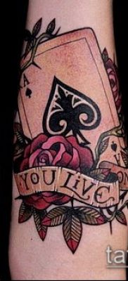 fotó tetováló ász ásóról (tetoválás) (érték) - példa rajz - 037