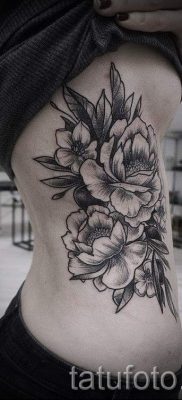 a bazsarózsa tetoválás jelentése lányoknak - fényképes példa a tetoválásra 15052016 -ból 2