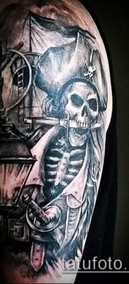 fotó egy kalóz tetoválásról (jelentése) - példa egy érdekes tetoválási rajzra - 051