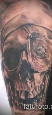 fotó egy kalóz tetoválásról (jelentése) - példa egy érdekes tetoválási rajzra - 047