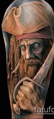 fotó egy kalóz tetoválásról (jelentése) - egy példa egy érdekes tetoválási rajzra - 011