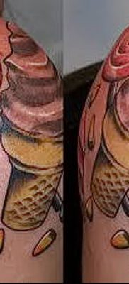 fotó egy tetoválásról PIE (Body tattoo cake) (érték) - példa rajz - 058