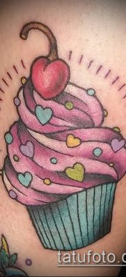 fotó egy tetoválásról PIE (Body tattoo cake) (érték) - példa rajz - 027