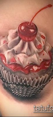 fotó egy tetoválásról PIE (Body tattoo cake) (érték) - példa rajz - 019