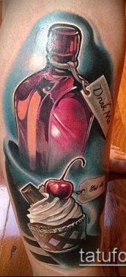 fotó egy tetoválásról PIE (Body tattoo cake) (érték) - példa rajz - 004