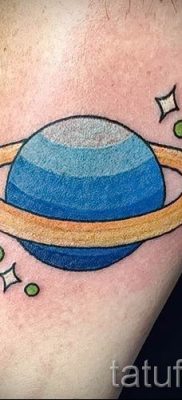 A bolygótetoválás fényképes példája a bolygótetoválás jelentését bemutató cikkhez - tatufoto.ru - 11