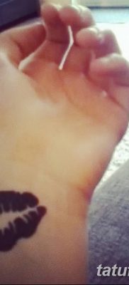 fotó csók tetoválás 2018.02.21 -től №024 - tetováló csók -