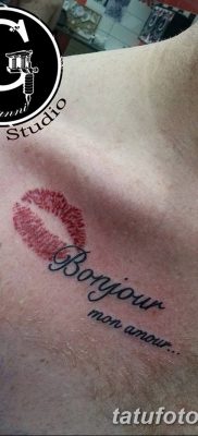 fotó a tetováló csókról 2018.02.21 -től №035 - tetováló csók -