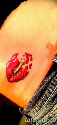 fotó csók tetoválás 2018.02.21 -től №038 - tetováló csók -