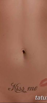 fotó csók tetoválás 2018.02.21 -től №065 - tetováló csók -