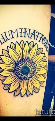 napraforgó tetoválás fotó (jelentése) - példa egy érdekes tetoválási tervre - 044