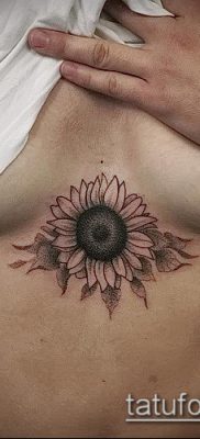 napraforgó tetoválás fotó (jelentése) - példa egy érdekes tetoválási rajzra - 037
