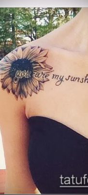 napraforgó tetoválás fotó (jelentése) - példa egy érdekes tetoválási rajzra - 032