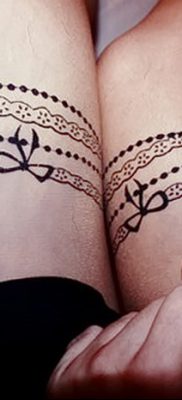 fotó harisnyakötő tetoválásról, kelt 2017. 03. 09. 159. szám - Harisnyakötő tetoválás -