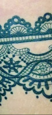 fotó harisnyakötő tetoválásról, kelt 2017. 03. 09. 186. sz. - Harisnyakötő tetoválás -