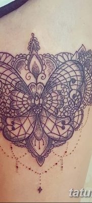 fotó harisnyakötő tetoválásról, kelt 2017. 03. 09. 196. szám - Harisnyakötő -