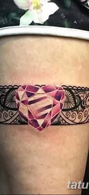 fotó harisnyakötő tetoválásról, kelt 2017. 03. 09. 211. sz. - Harisnyakötő tetoválás -