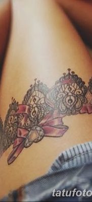 fotó harisnyakötő tetoválásról, kelt 2017. 03. 09. 215. sz. - Harisnyakötő tetoválás -