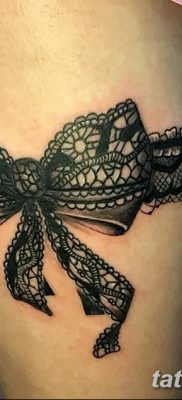 fotó egy harisnyakötő tetoválásról, kelt 2017. 03. 09 02. sz. - Harisnyakötő tetoválás -