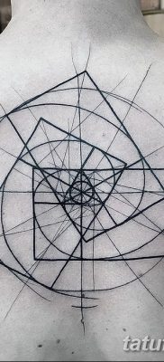 fotó tetoválás egyenes vonal (szalag) kelt 2017.08.11 №150 - Egyenes vonalú tetoválás
