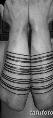 fotó tetoválás egyenes vonal (szalag) kelt 2017.08.11. №165 - Egyenes vonalú tetoválás