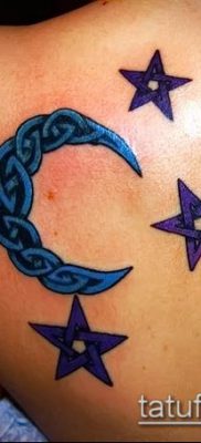 fotó a félhold tetoválásról (jelentése) - egy példa egy érdekes tetoválási tervre - 039
