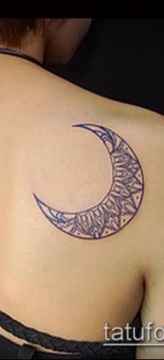 fotó a félhold tetoválásról (jelentése) - egy példa egy érdekes tetoválás -tervezésre - 024